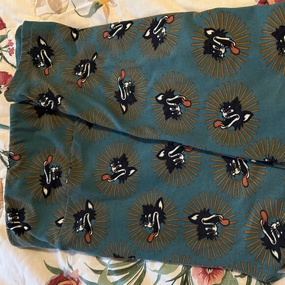 Sylvester the Cat Print LuLaRoe Leggings Tall & Curvy (TC) Fits Pants Size 12-18 - Picture 1 of 4